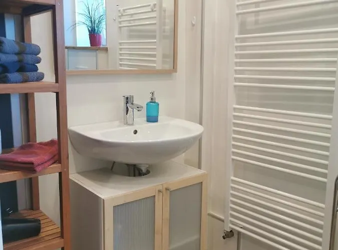 Lägenhet Gemuetliche Gaestewohnung In Ruhiger Lage